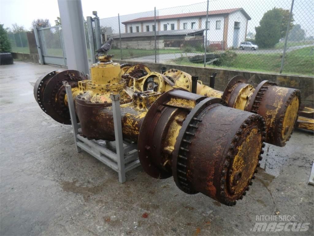 CAT 988B Ostalo za građevinarstvo