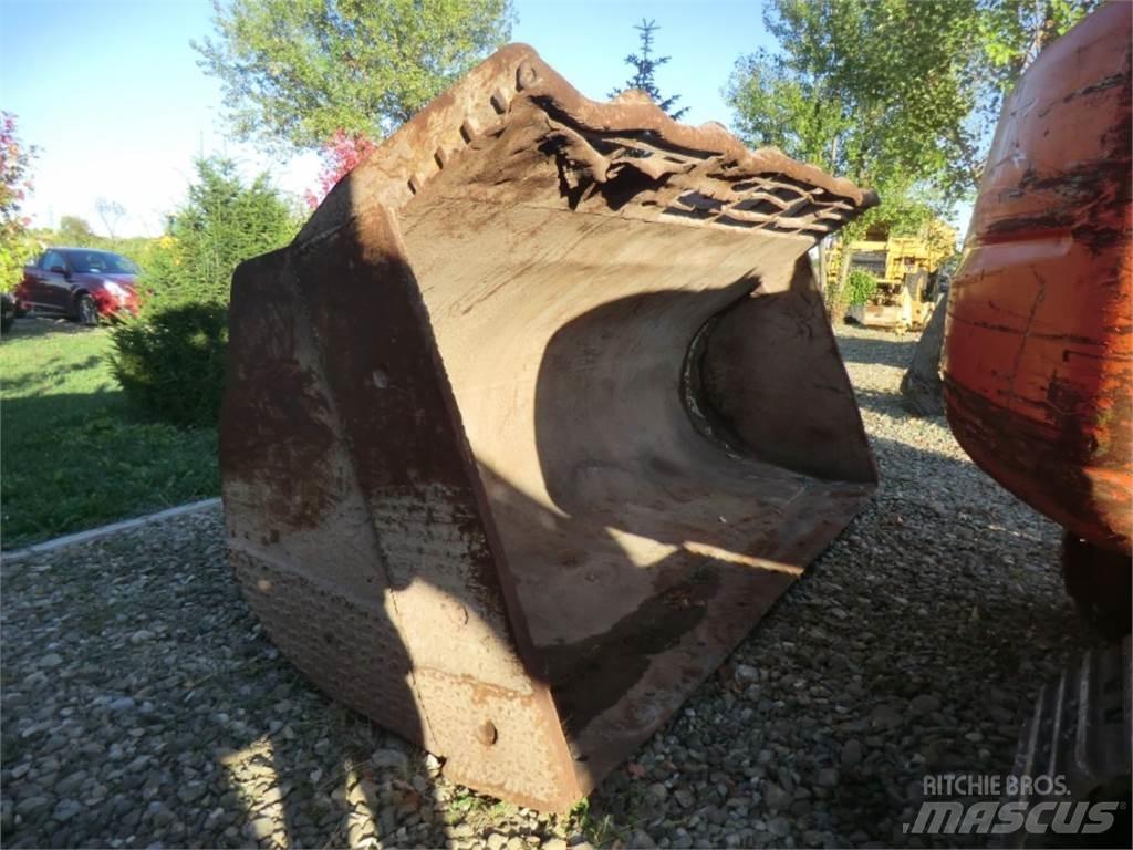 CAT 988B Ostalo za građevinarstvo