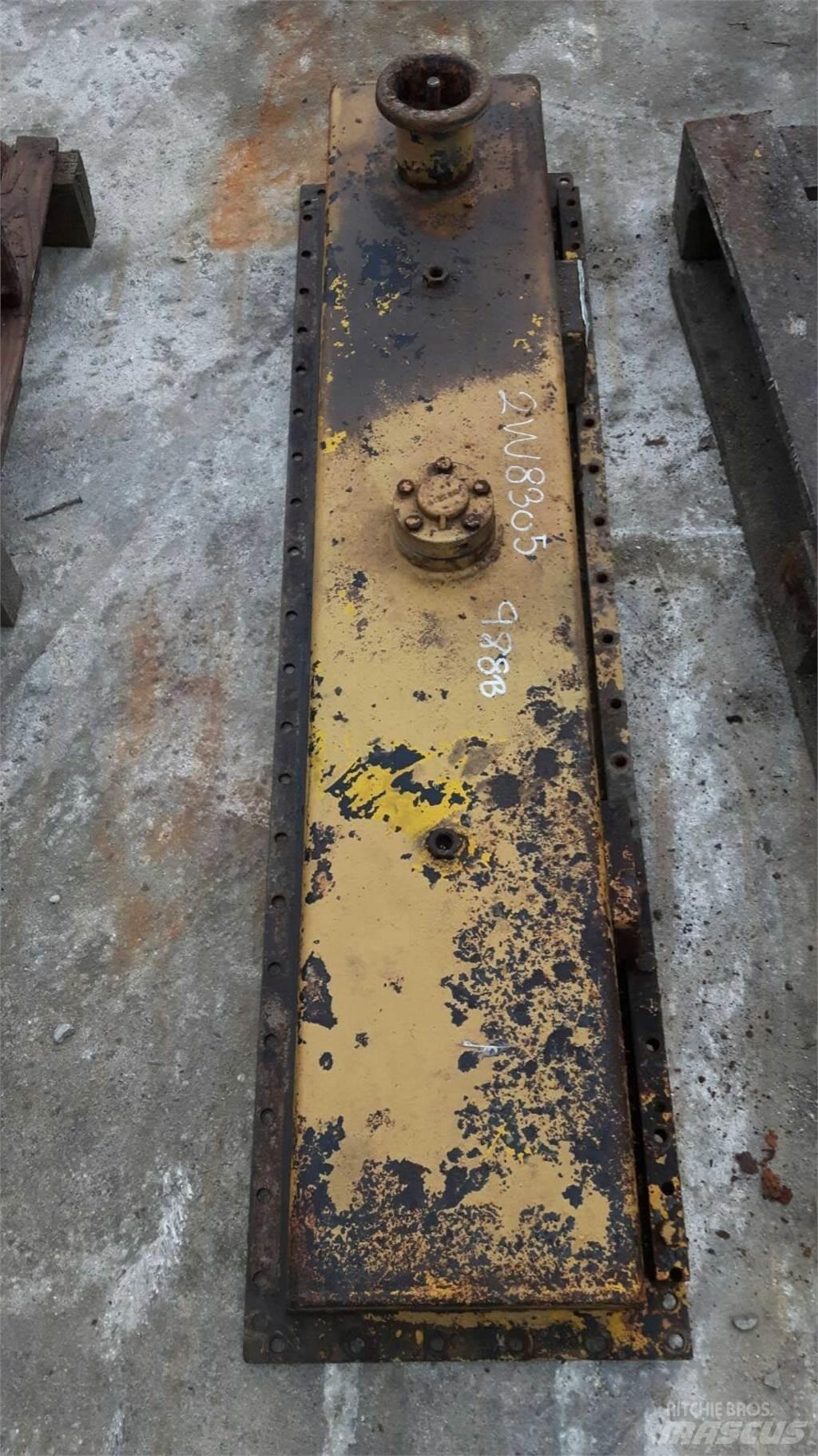 CAT 988B Ostalo za građevinarstvo
