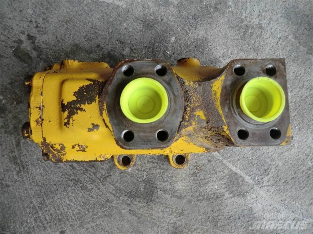 CAT 988B Ostalo za građevinarstvo