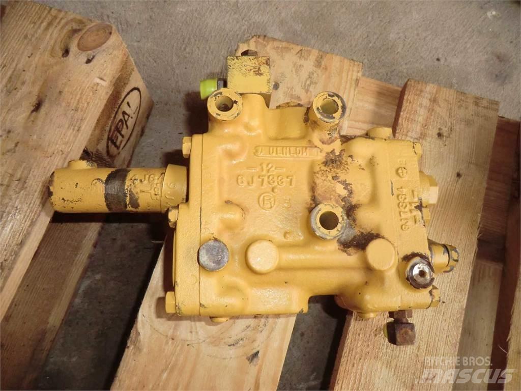 CAT 988B Ostalo za građevinarstvo