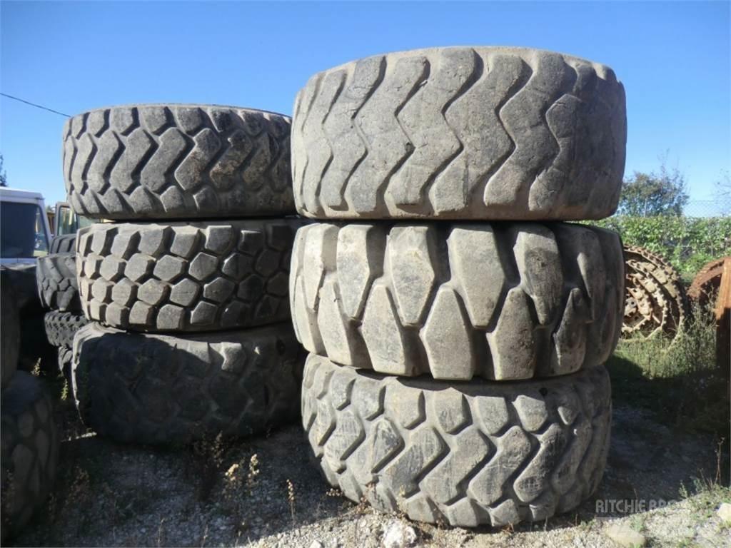 CAT 988G Ostalo za građevinarstvo