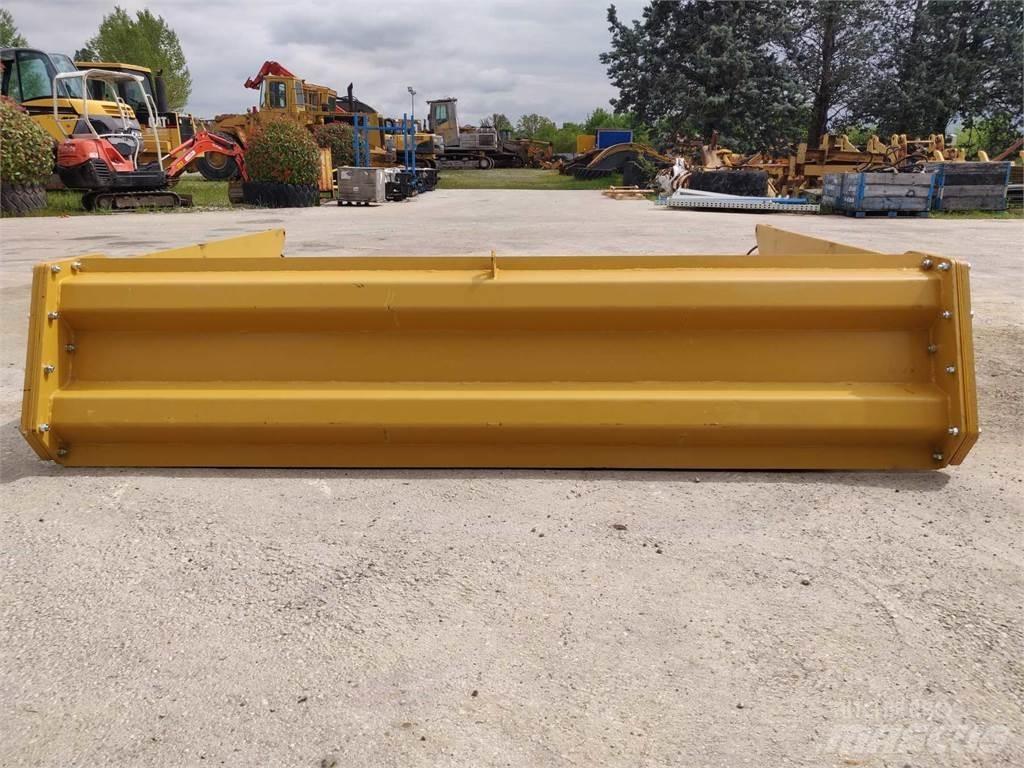 CAT 988G Ostalo za građevinarstvo