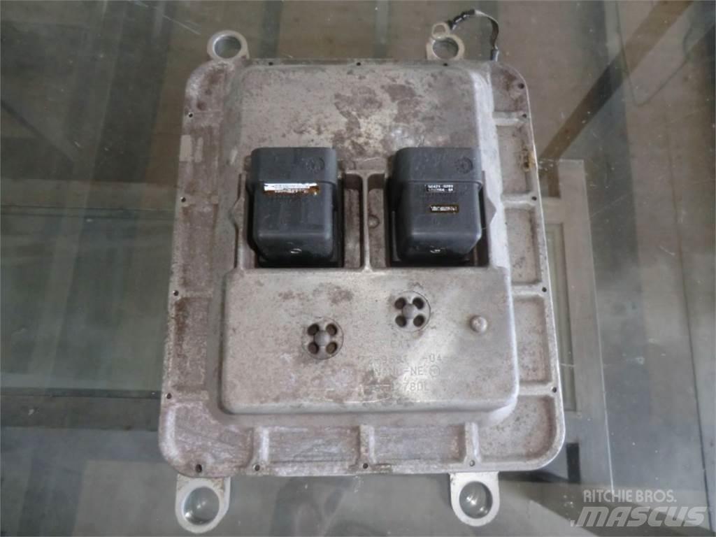 CAT 988H Ostalo za građevinarstvo