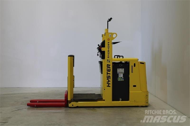 Hyster K1.0L Niskodizajući komisioni viljuškar