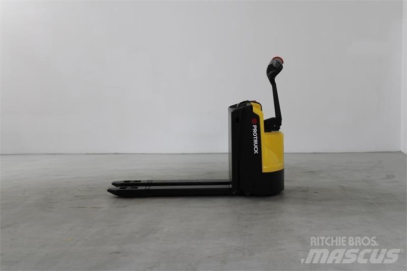 Hyster P1.6 Nisko podizni električni viljuškar