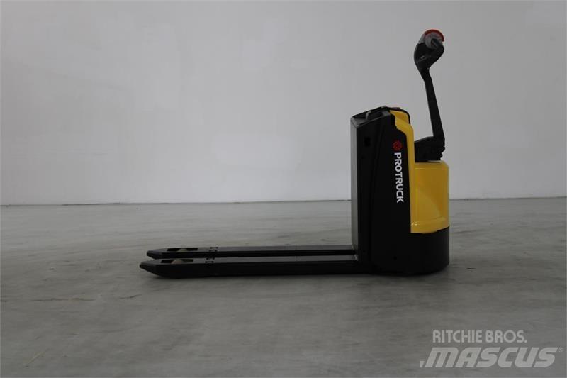 Hyster P1.6 Nisko podizni električni viljuškar