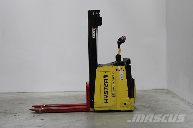 Hyster P2.0S Nisko podizni električni viljuškar sa stajalištom