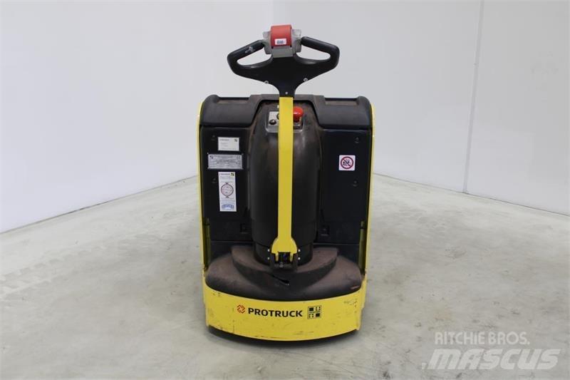 Hyster P3.0 Nisko podizni električni viljuškar