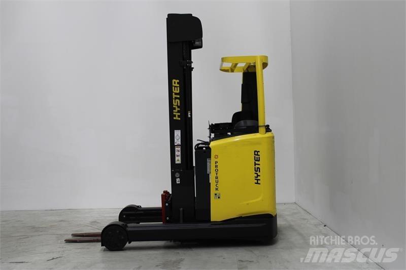 Hyster R2.5 Viljuškari sa pomičnim stupom