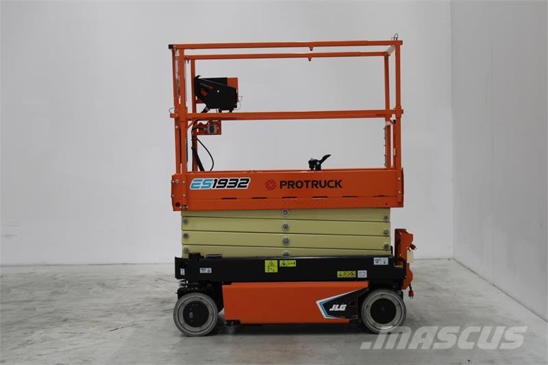 JLG R1932 Makazaste platforme