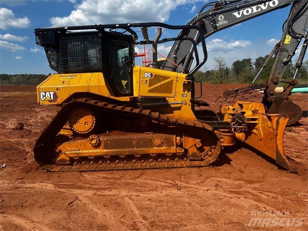 CAT D5 Buldožeri guseničari
