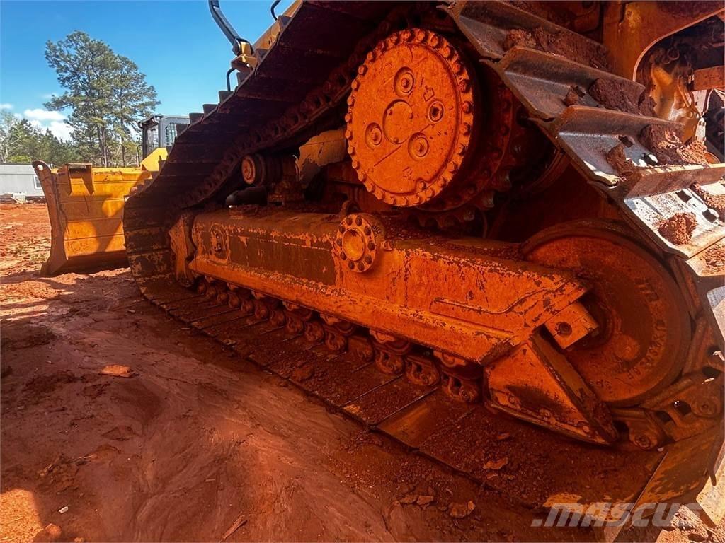 CAT D5 Buldožeri guseničari