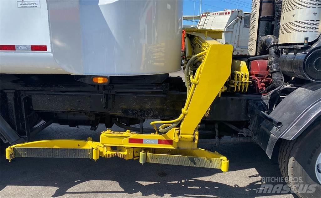 Mack LEU613 Kamioni za otpad