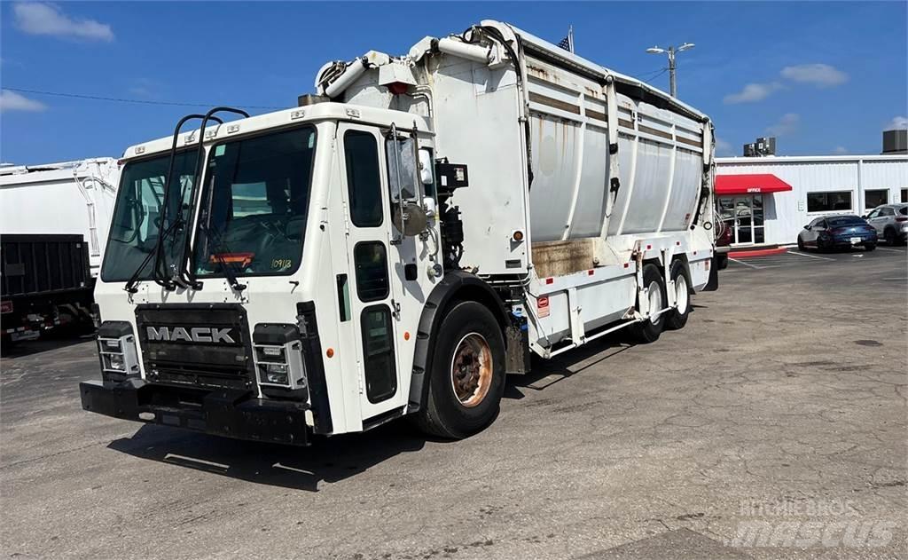 Mack LR613 Kamioni za otpad
