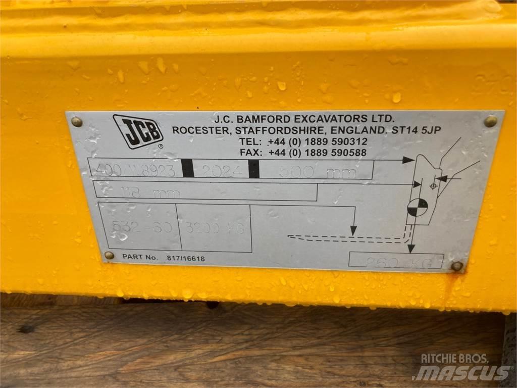 JCB Q-FIT Poljoprivredni teleskopski utovarivači