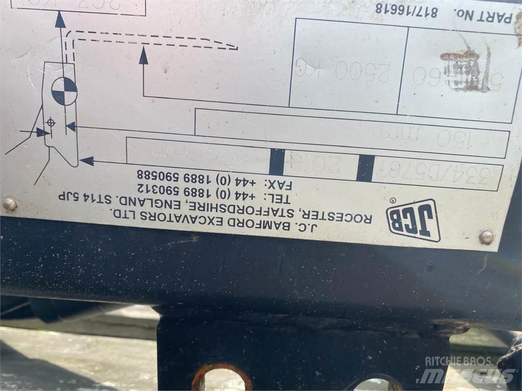 JCB Q-FIT Poljoprivredni teleskopski utovarivači