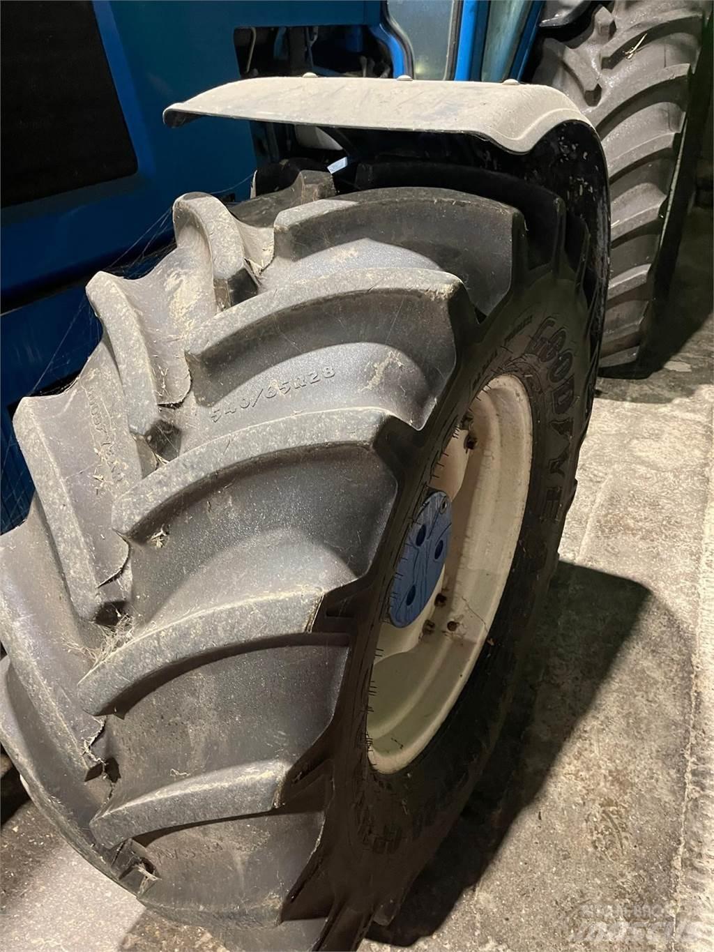 Ford 8730 Traktori