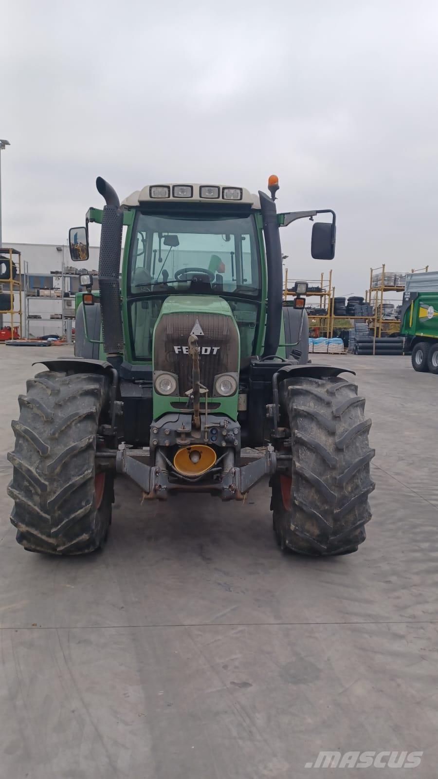 Fendt 415 Traktori