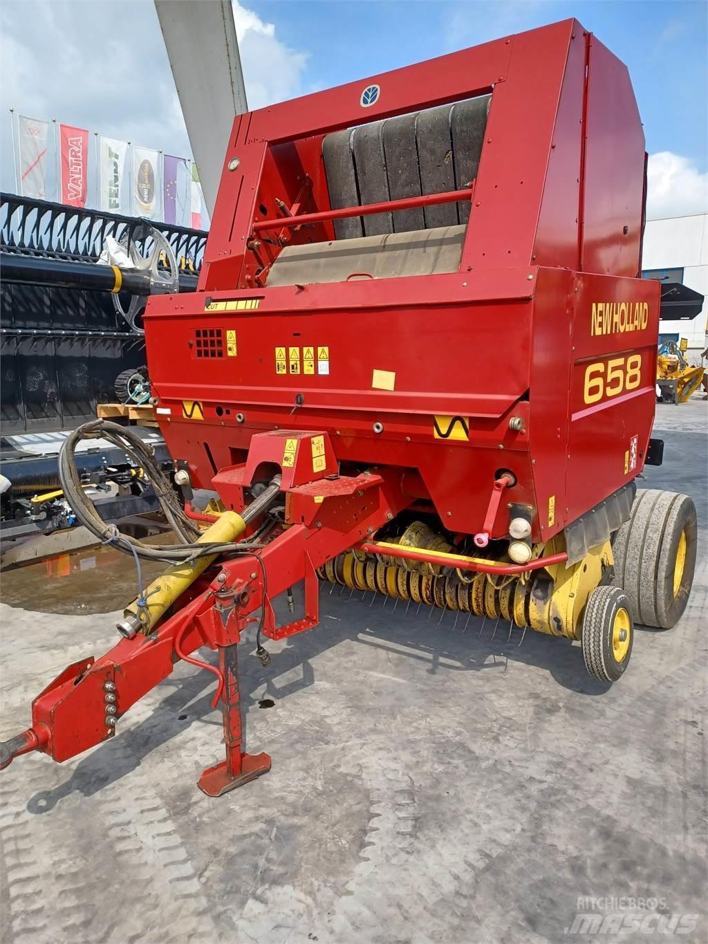 New Holland 658 Prese/balirke za rolo bale