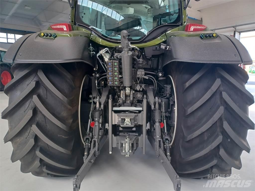 Valtra N175V Traktori