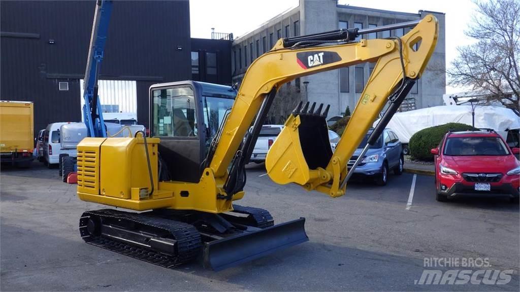 CAT 306E2 Bageri guseničari