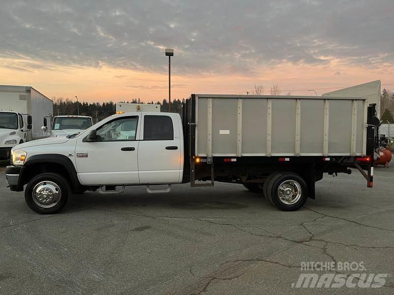 Dodge Ram 5500 Kamioni sa otvorenim sandukom