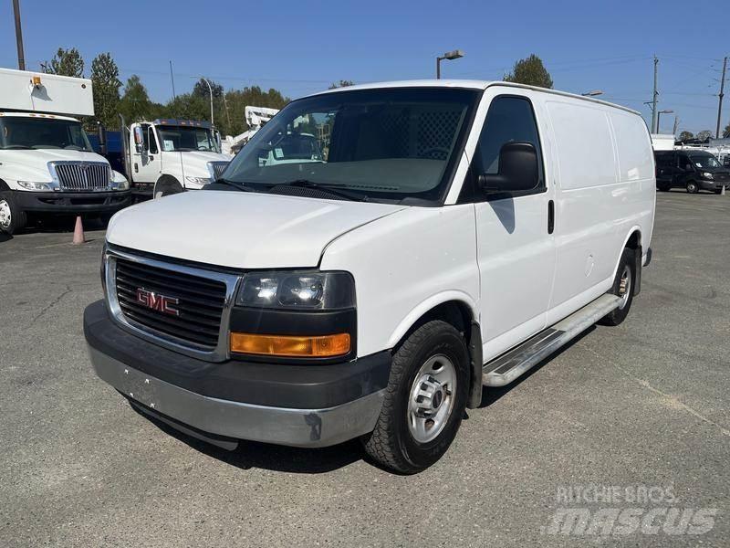 GMC Savana Dostavna vozila / kombiji