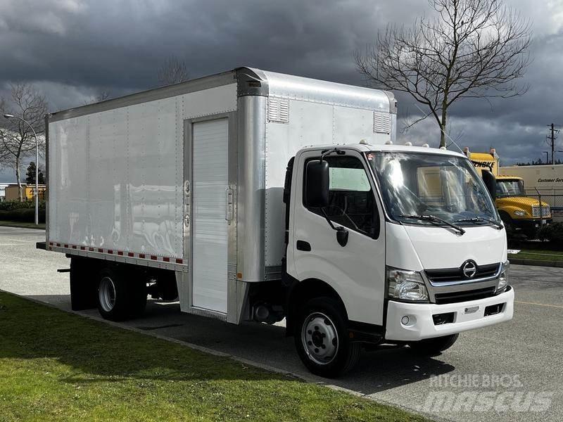 Hino 195 Dostavna vozila / kombiji