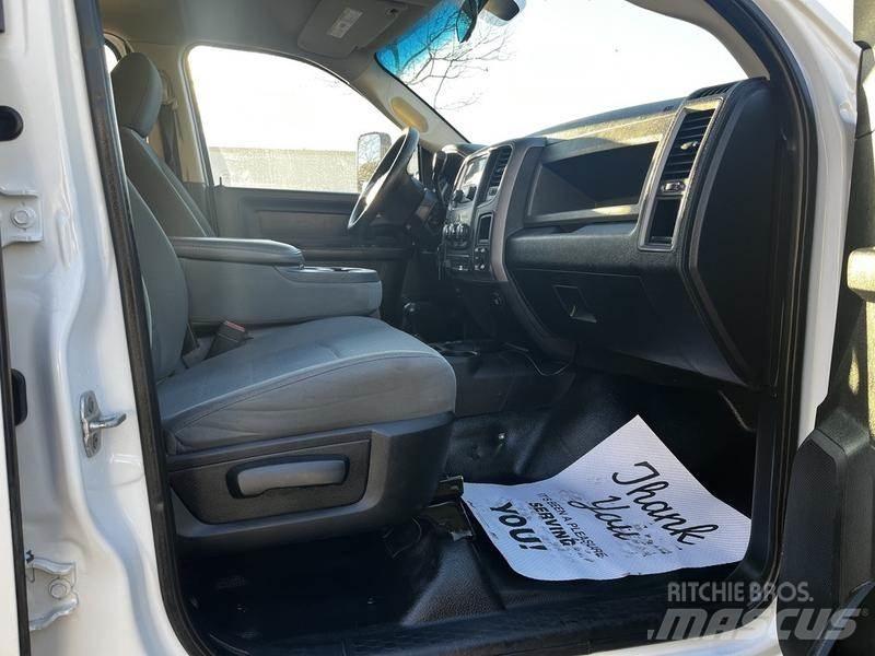 RAM 5500 Kamioni sa otvorenim sandukom