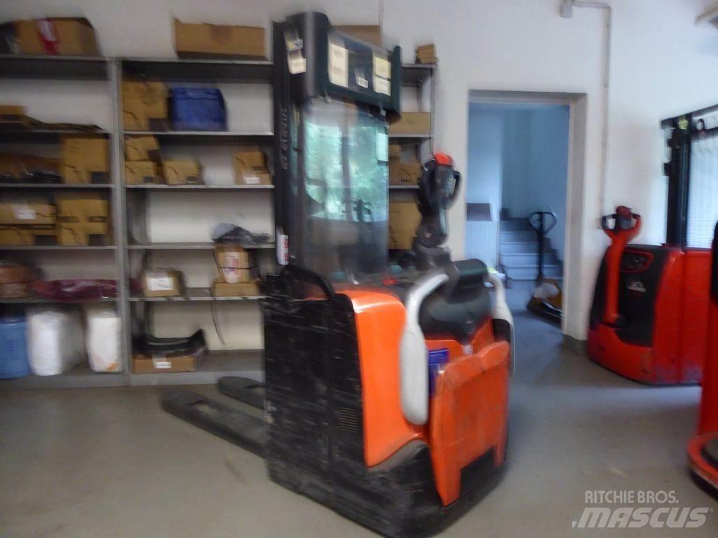 BT SPE120 Ručni električni viljuškar