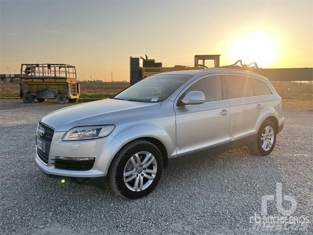 Audi Q7 Automobili
