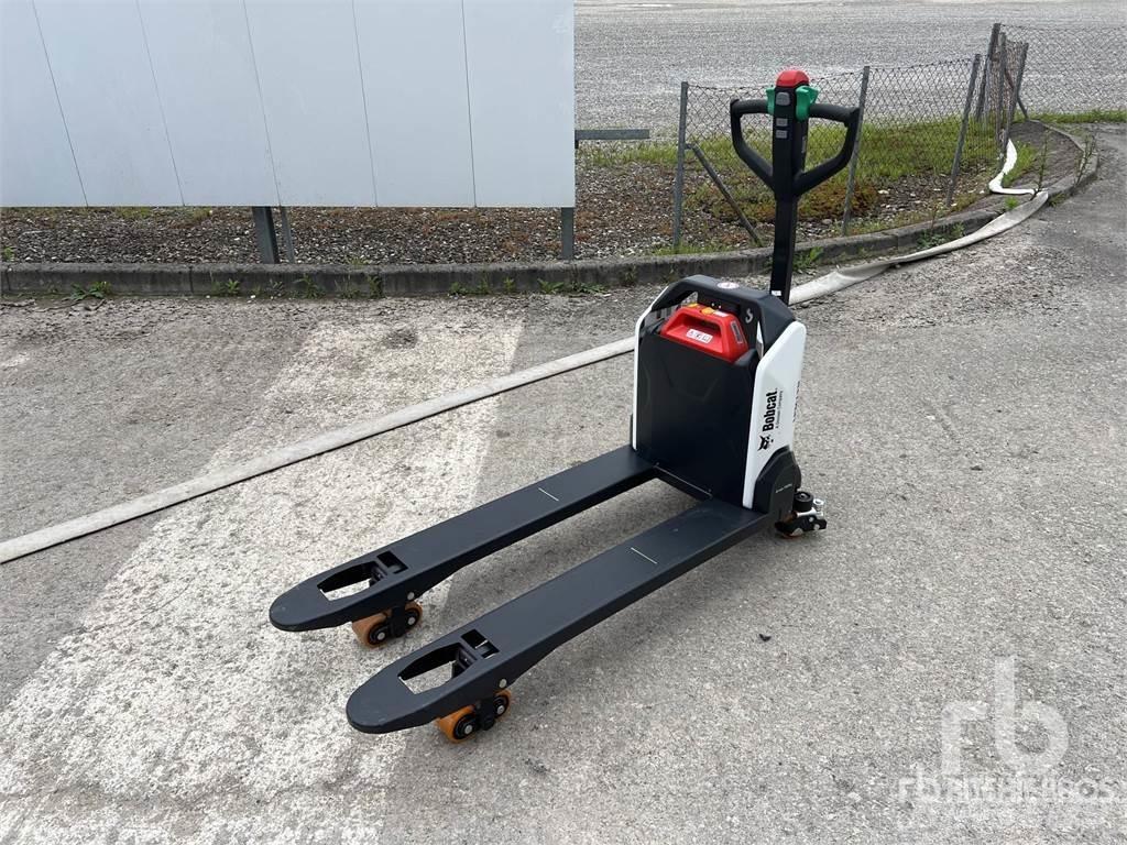 Bobcat LPM15N Paletni regali