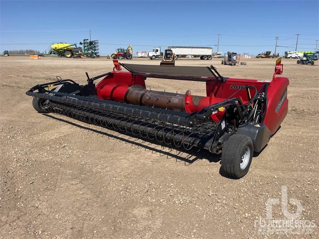 Case IH 2016 Glave hederi za kombajne
