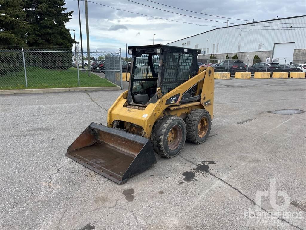CAT 216B3 Skid steer mini utovarivači