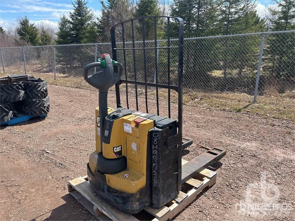 CAT 2WPL4500 Paletni regali