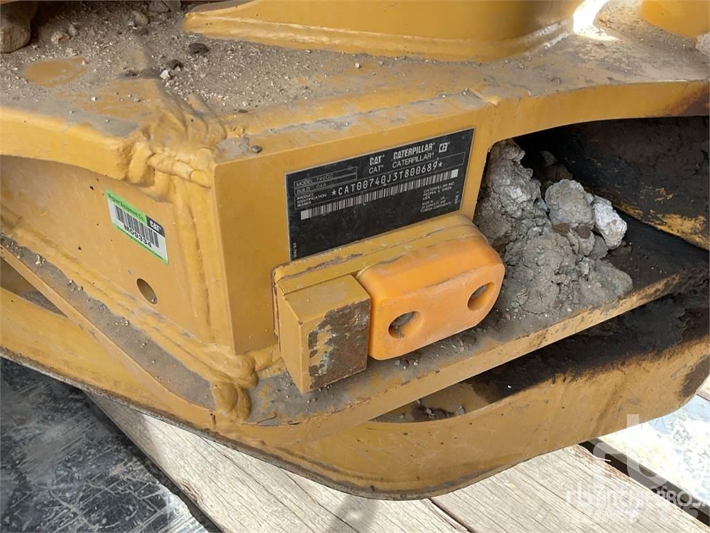 CAT 740GC Zglobni damperi