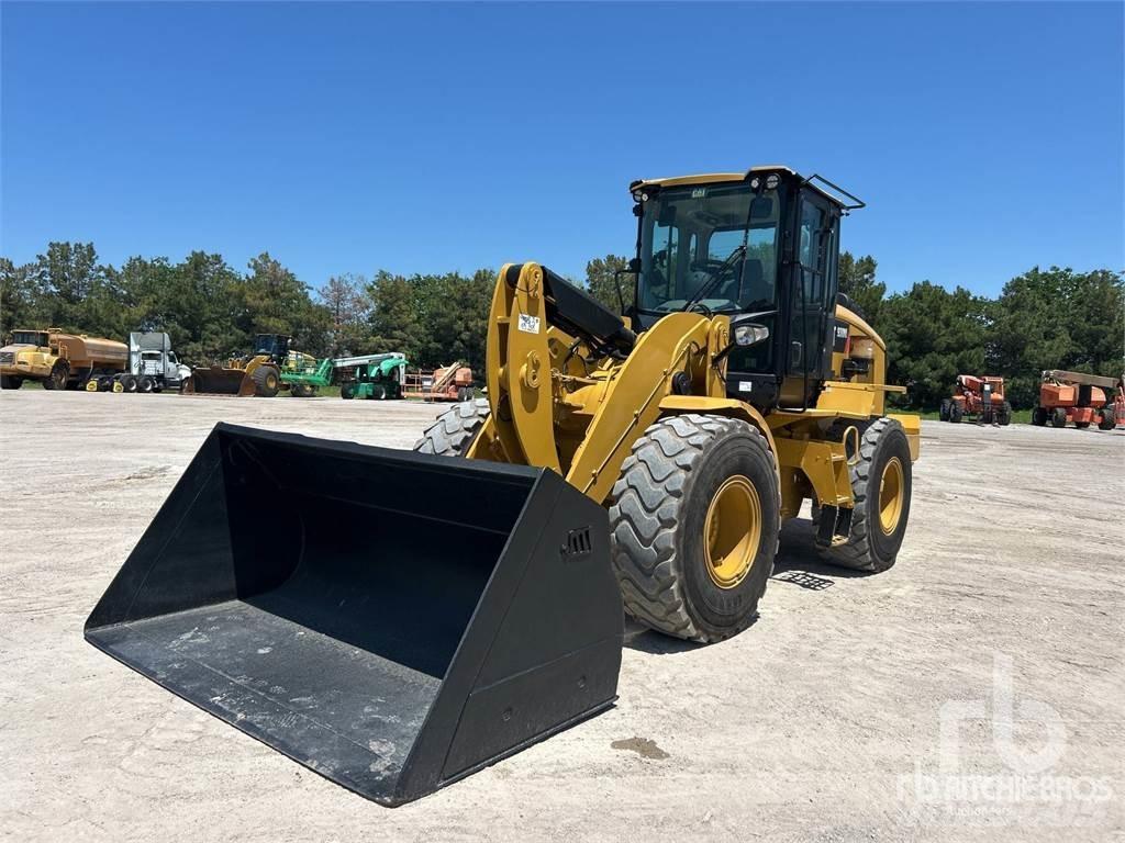 CAT 930M Utovarivači na točkove