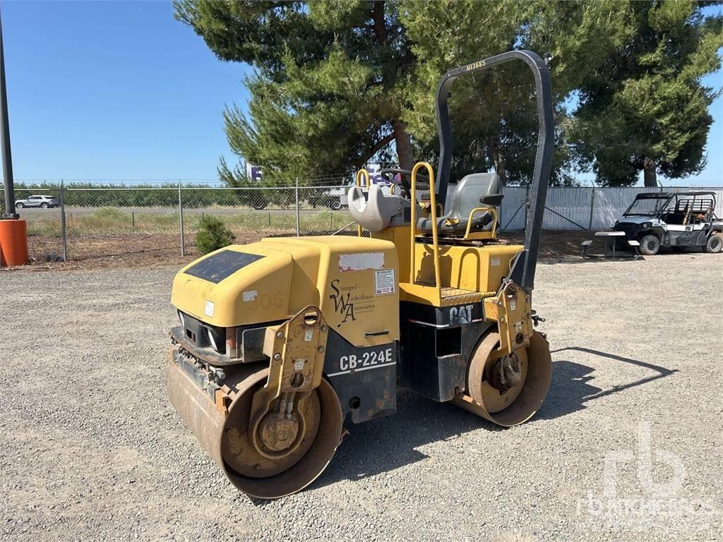CAT CB224E Valjci sa duplim bubnjem