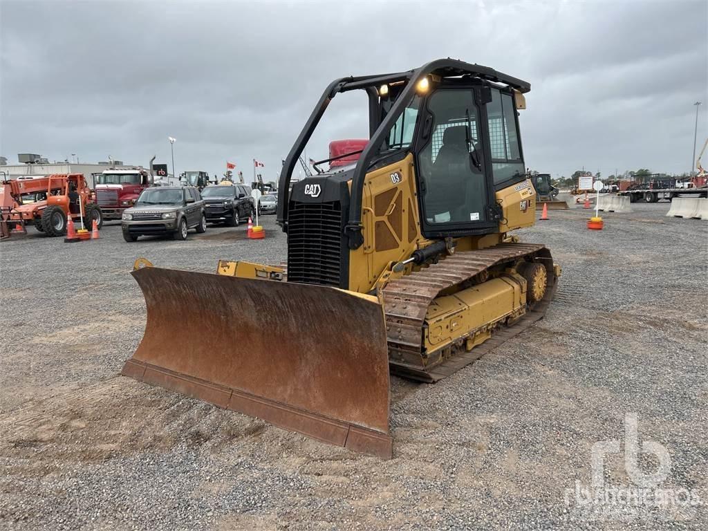 CAT D3 Buldožeri guseničari