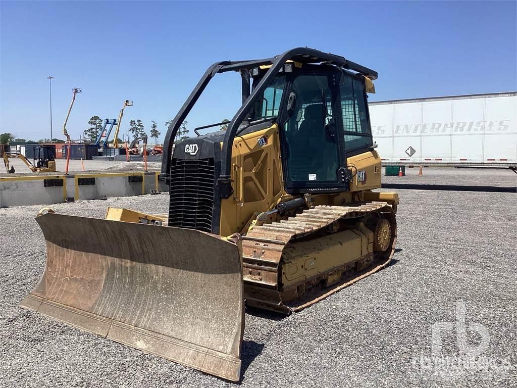 CAT D3 Buldožeri guseničari