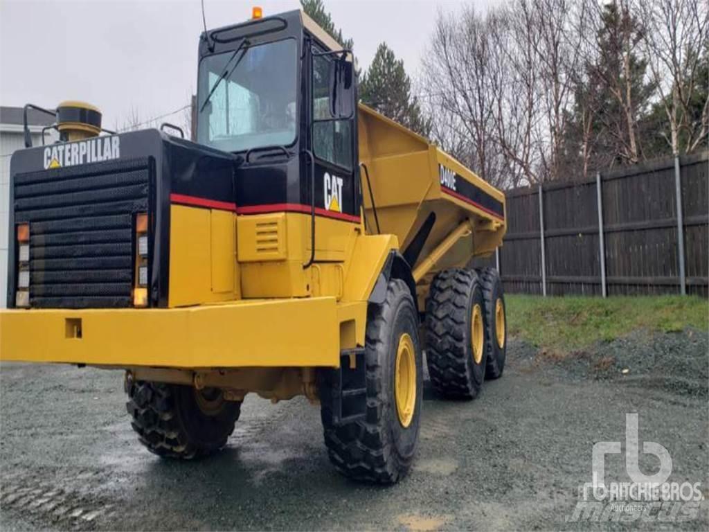 CAT D400E Zglobni damperi