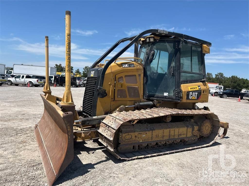 CAT D5K2 LGP Buldožeri guseničari