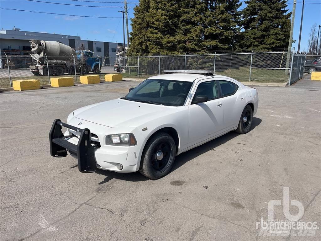 Dodge CHARGER Automobili