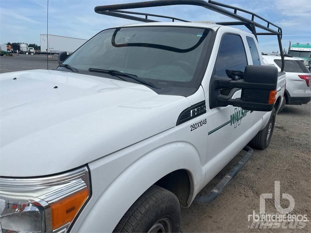 Ford F-250 Pik up kamioni