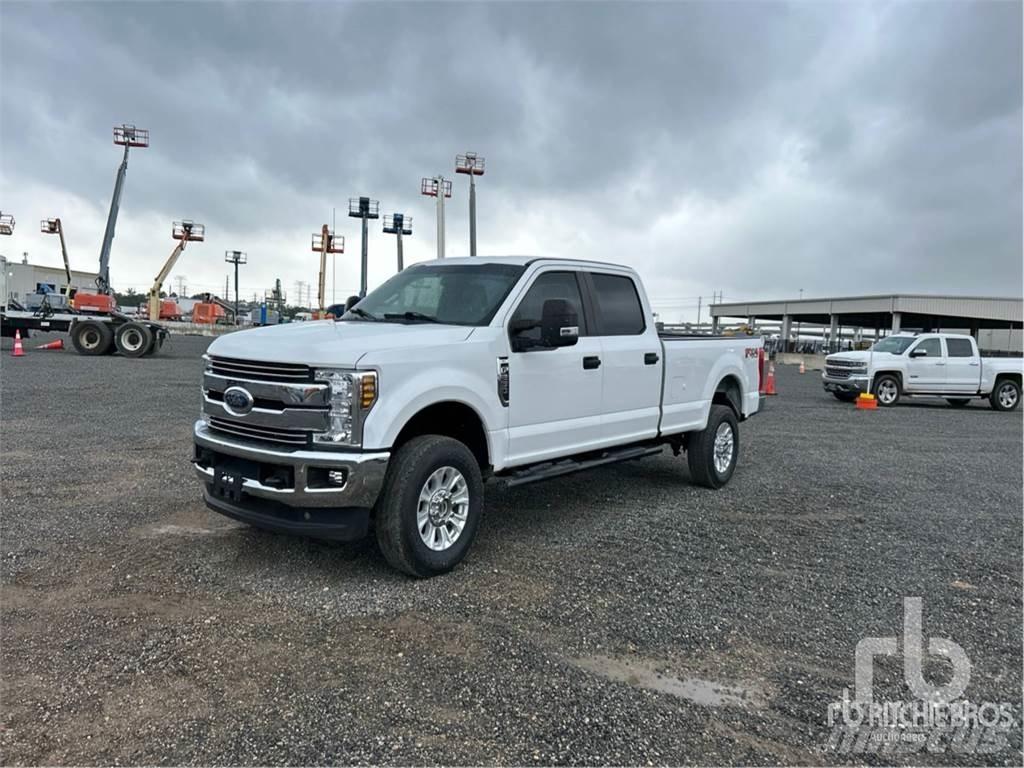 Ford F-250 Pik up kamioni