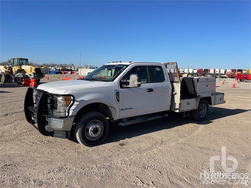 Ford F-350 Aparati za zavarivanje