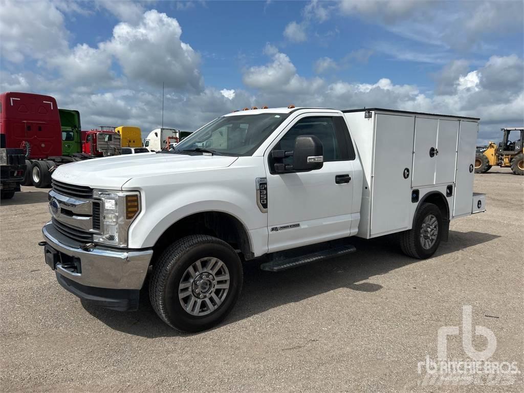 Ford F-350 Komunalna vozila za opštu namenu