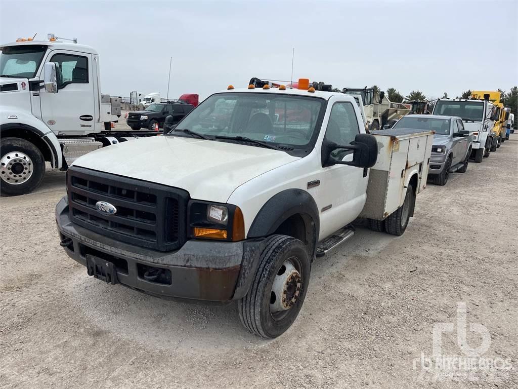 Ford F-450 Komunalna vozila za opštu namenu