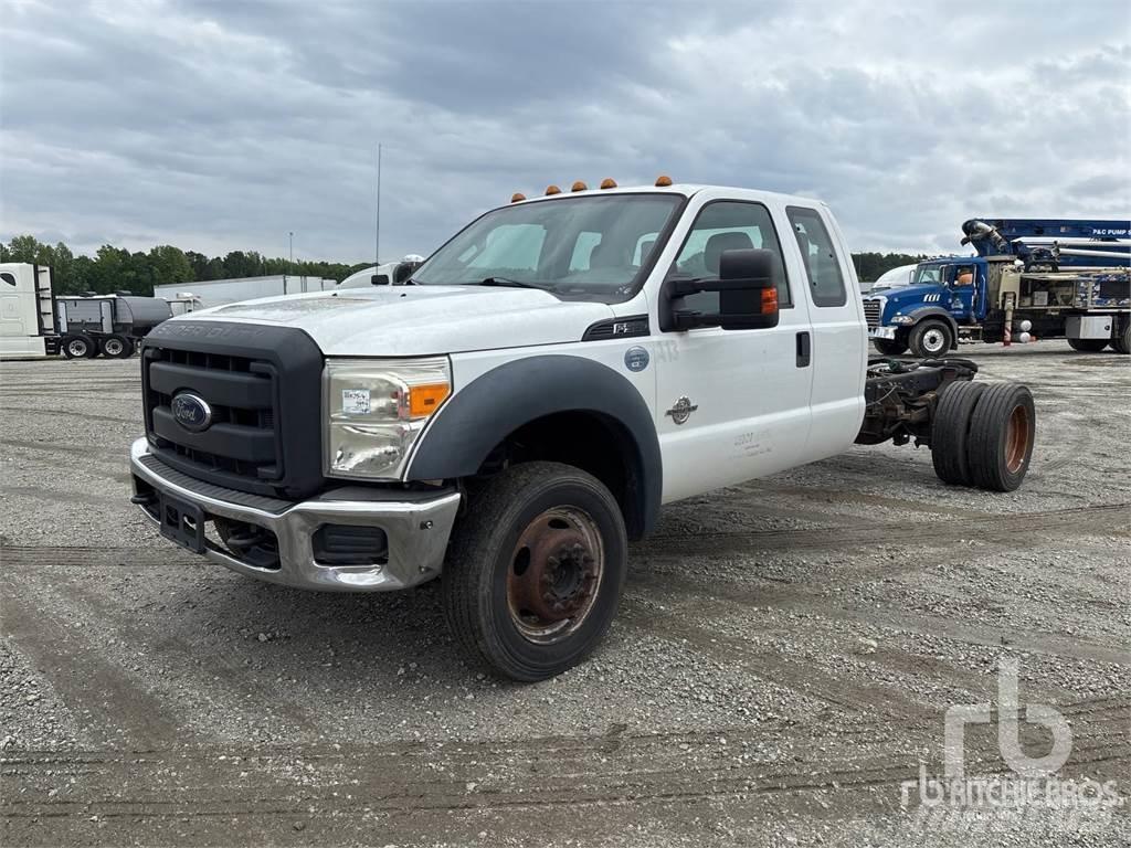 Ford F-550 Pomoćne mašine